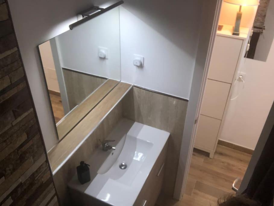 Brigh Loft Dishwaser Surfers&nomads Appartement *